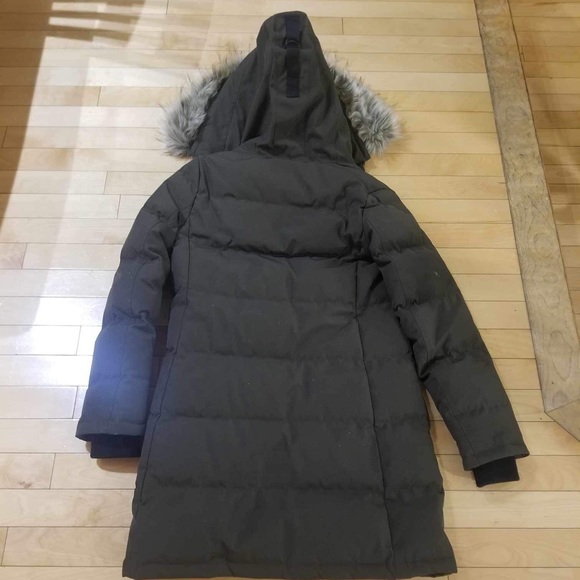 TNA St. Anton Parka - Picture 4 of 5